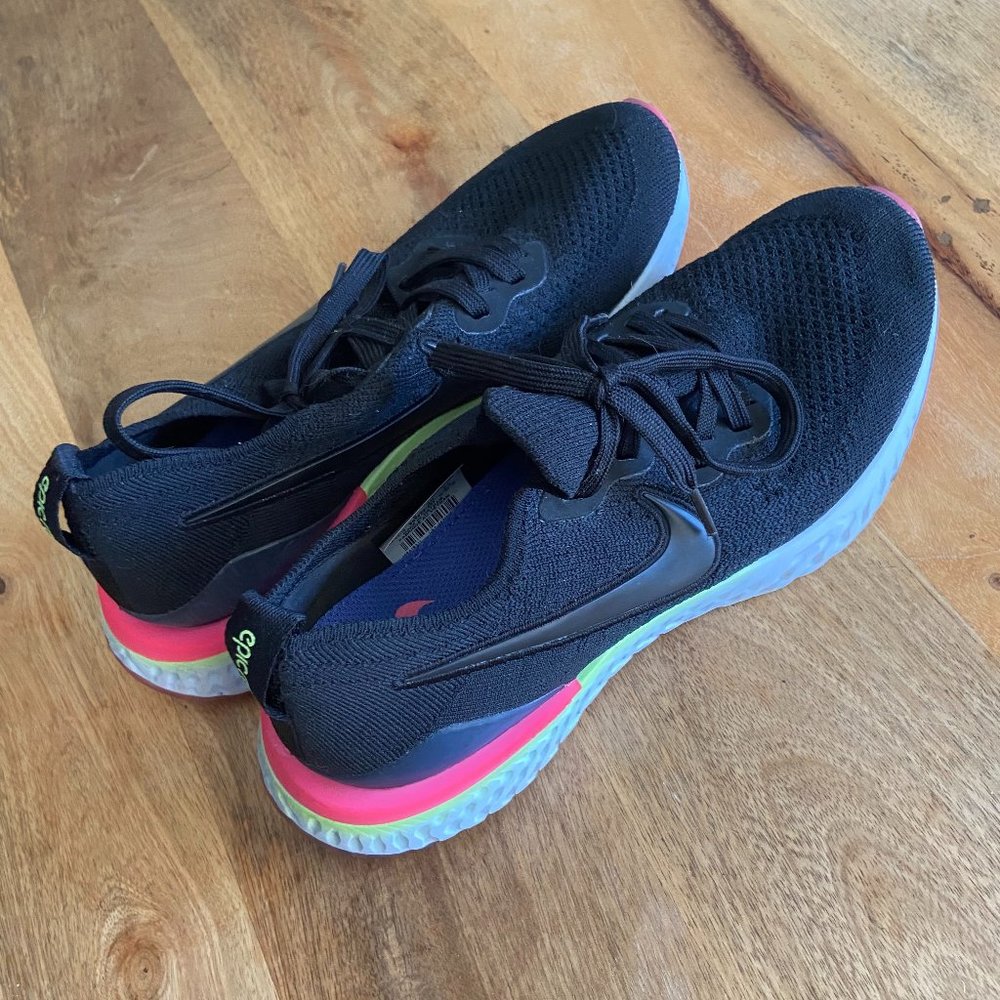 Nike Epic React Flyknit 2